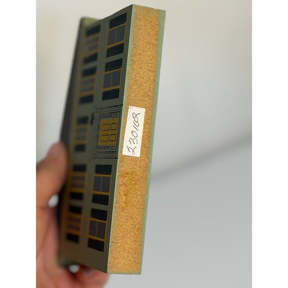 VTG 1992 Cat’s Meow Grand Haven Series X Signed Wooden Village Shelf Sitter 3.5" - Picture 4 of 7